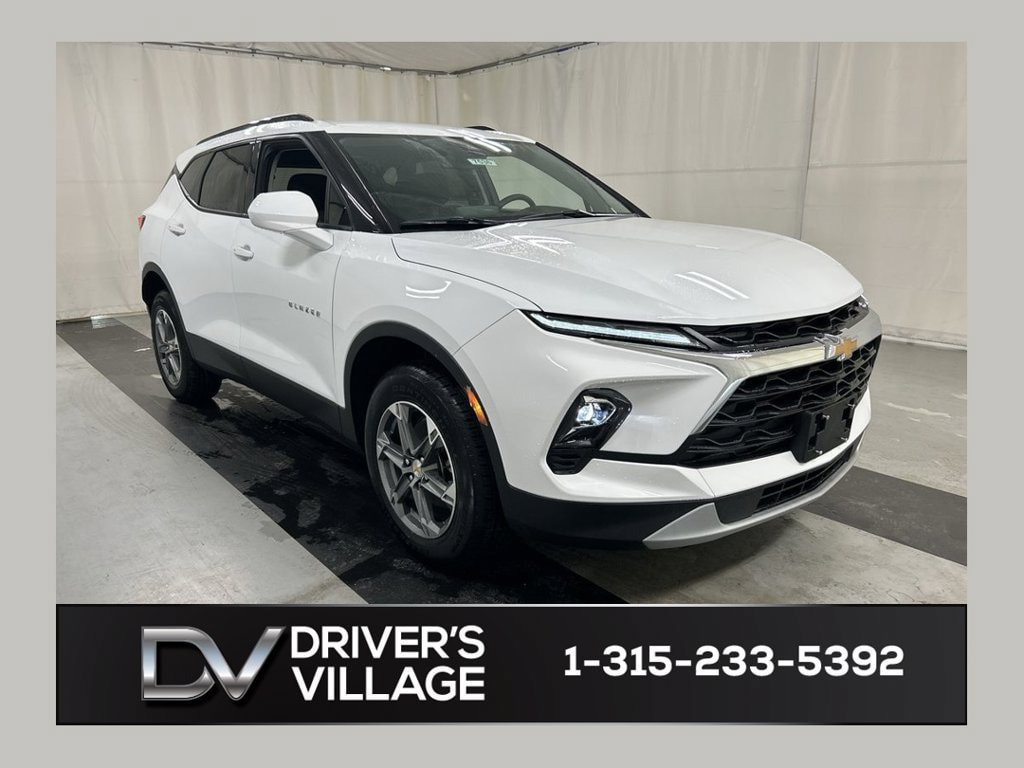 New 2026 Chevrolet Blazer LT w/ Convenience Package AWD/4WD image 1