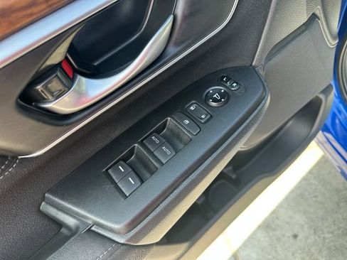 Used 2021 Honda CR-V EX image 11