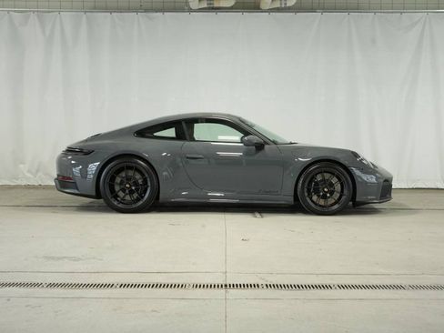 Used 2025 Porsche 911 Carrera 4 GTS image 8
