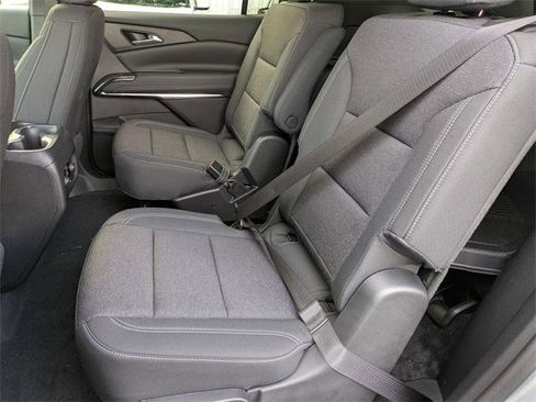New 2026 Chevrolet Traverse LT w/ Driver Confidence Package image 24