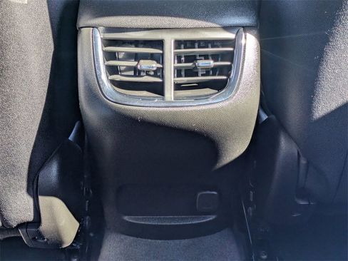 Used 2024 Chevrolet Malibu LT image 12