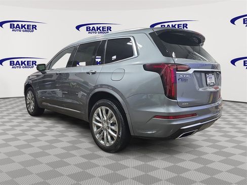 Used 2022 Cadillac XT6 Premium Luxury image 7