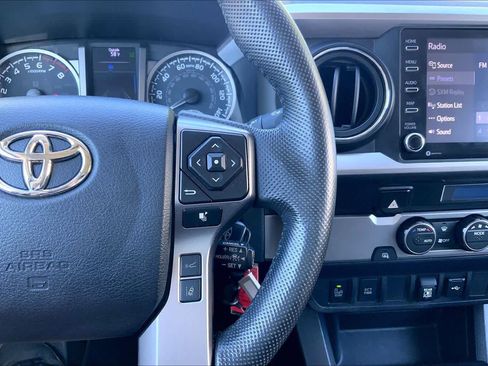 Used 2022 Toyota Tacoma SR5 w/ Technology Package image 24