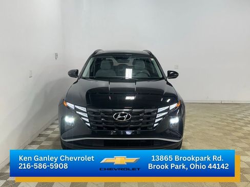 Used 2023 Hyundai Tucson SEL w/ Convenience Package image 2