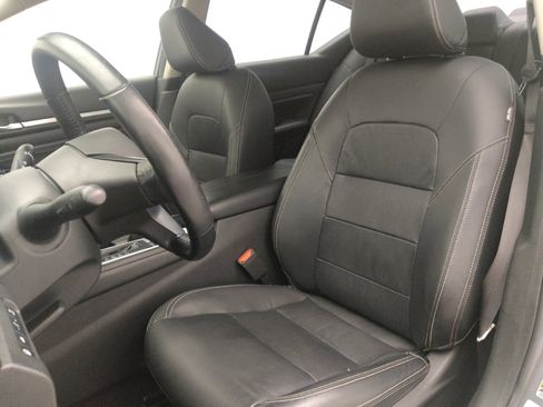 Used 2020 Nissan Altima 2.0 Platinum FWD image 17