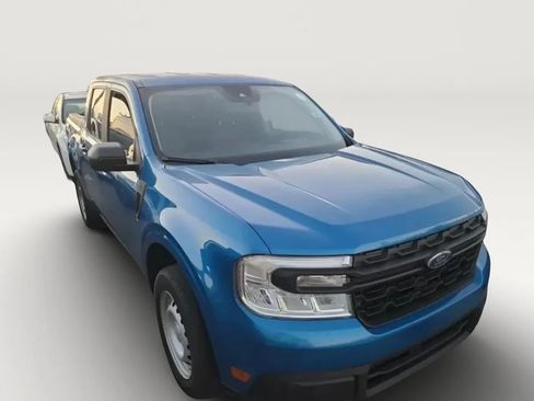 Used 2022 Ford Maverick XL FWD image 3
