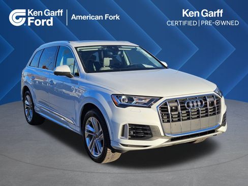 Used 2022 Audi Q7 Premium Plus image 1