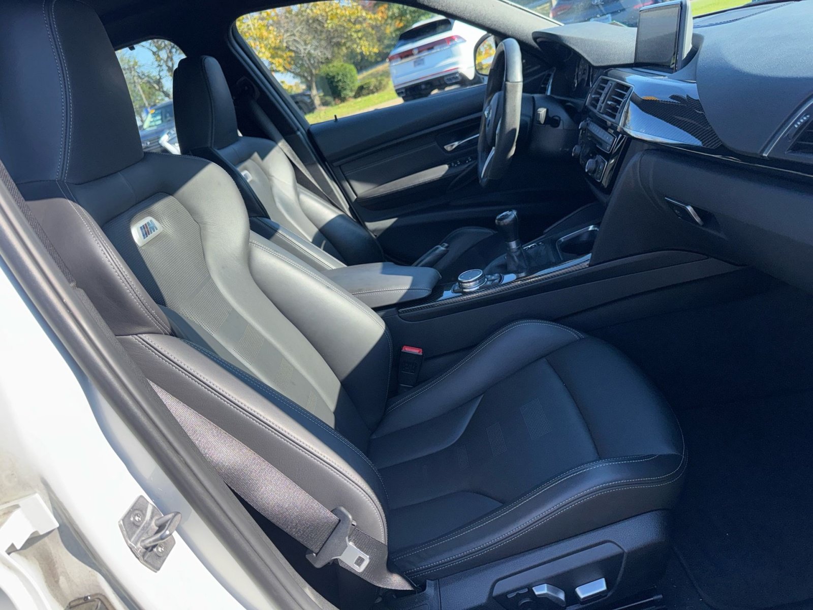 Used 2016 BMW M3 RWD image 29