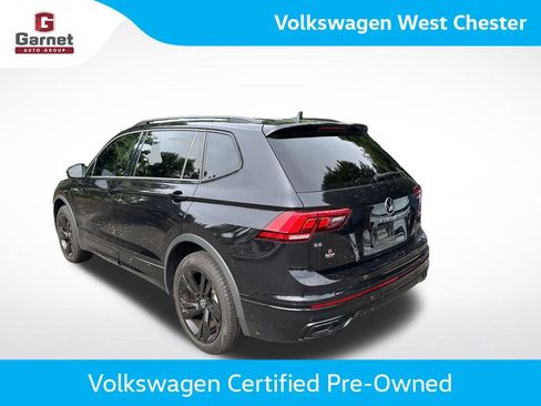 Used 2024 Volkswagen Tiguan SE R-Line AWD/4WD image 3