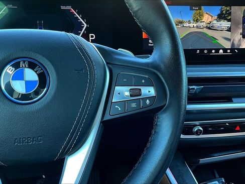 Used 2024 BMW X5 xDrive50e w/ Premium Package image 11