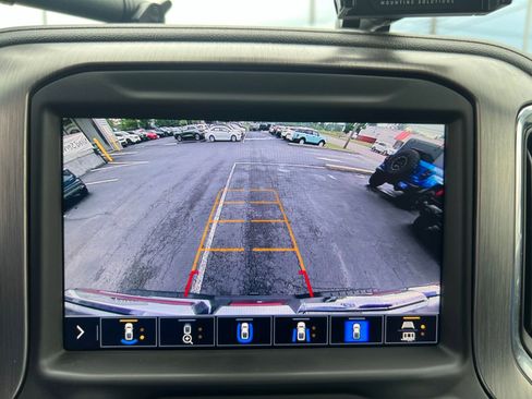 Used 2020 GMC Sierra 2500 Denali w/ Denali Ultimate Package AWD/4WD image 43