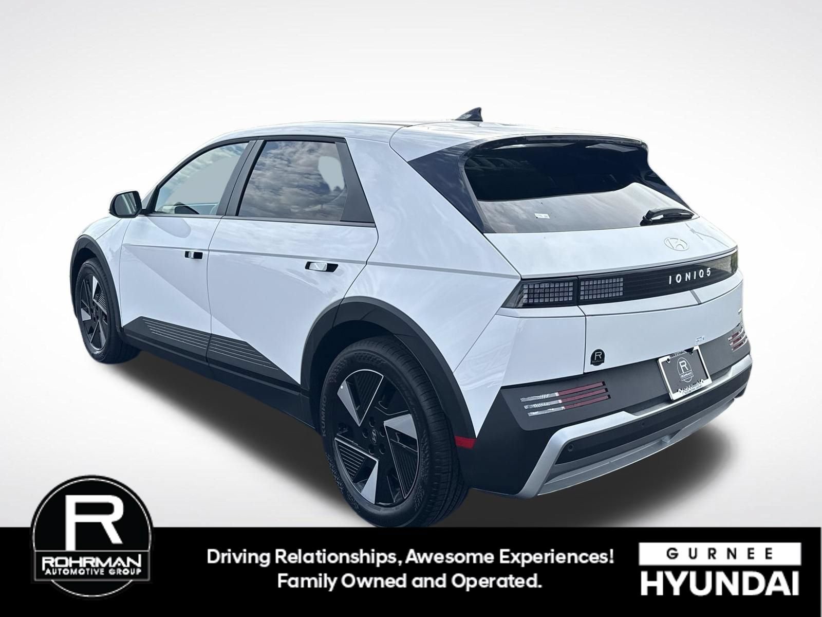 New 2026 Hyundai Ioniq 5 SE AWD/4WD image 6