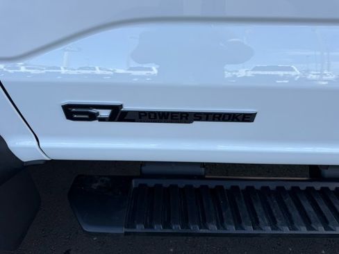 New 2026 Ford F550 4x4 Crew Cab image 17