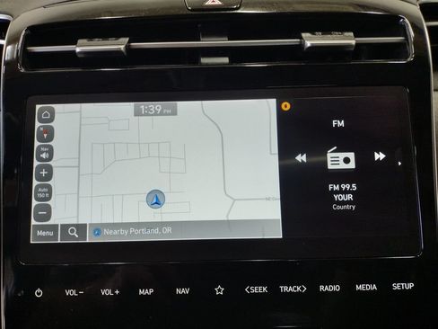 Certified 2023 Hyundai Tucson Limited AWD/4WD image 37