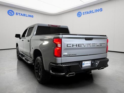 Used 2024 Chevrolet Silverado 1500 LT Trail Boss w/ LT Trail Boss Premium Package AWD/4WD image 6