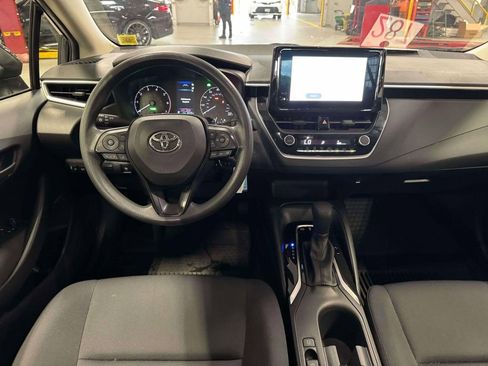 Used 2023 Toyota Corolla LE AWD/4WD image 20
