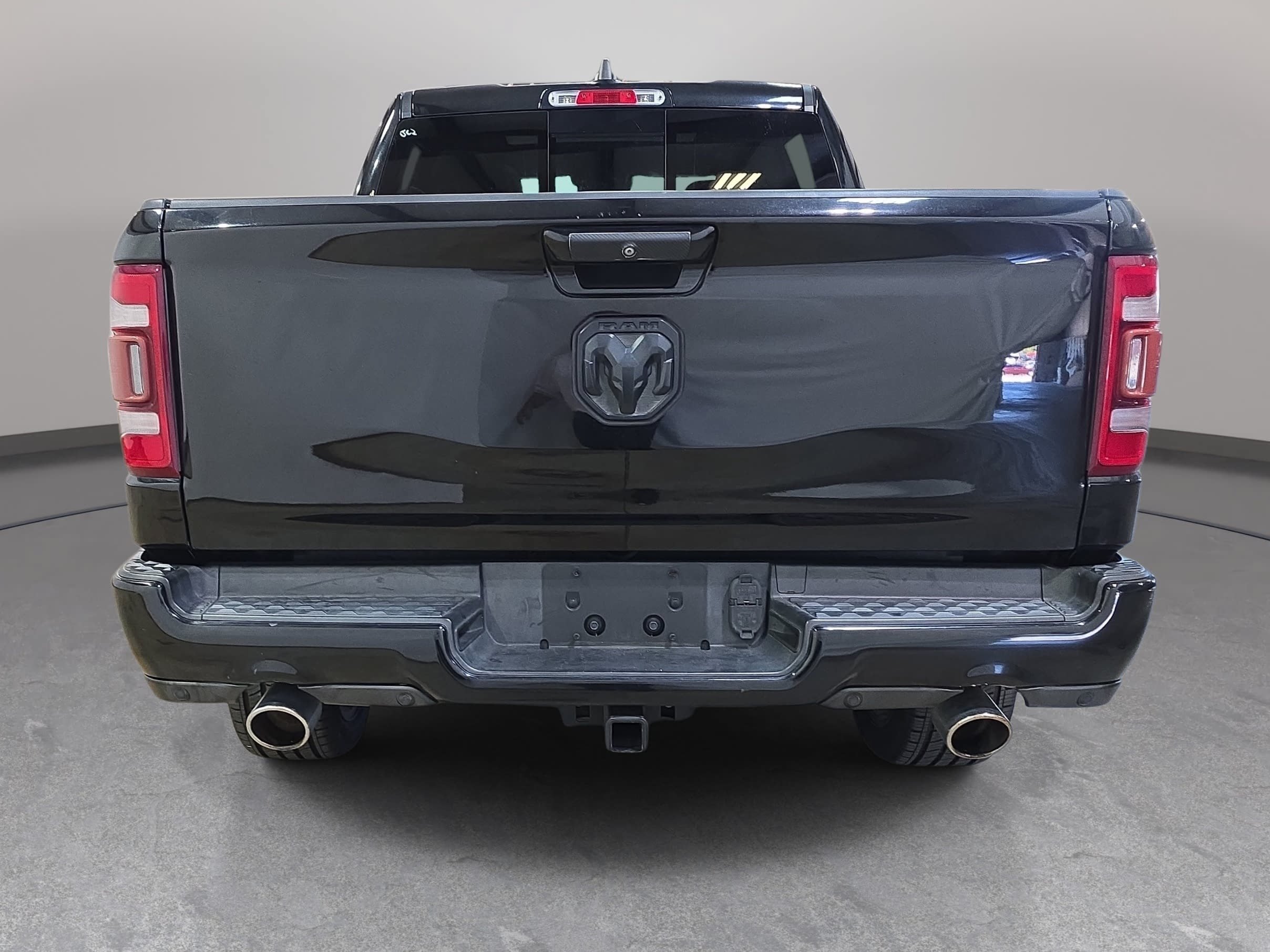 Used 2019 RAM 1500 Limited AWD/4WD image 7