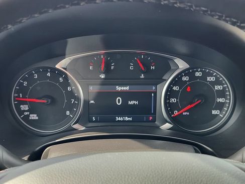 Certified 2024 GMC Terrain SLT FWD image 11
