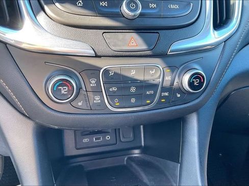 Certified 2019 Chevrolet Equinox Premier w/ LPO, Floor Liner Package AWD/4WD image 32