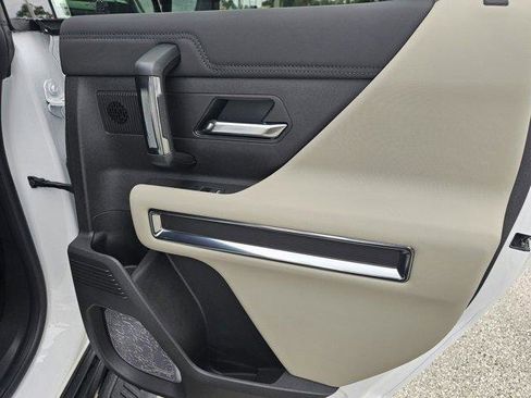 New 2026 GMC Hummer EV 2X image 28