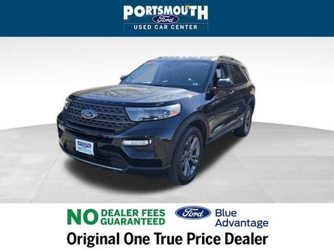 Certified 2022 Ford Explorer XLT w/ Equipment Group 202A image 16