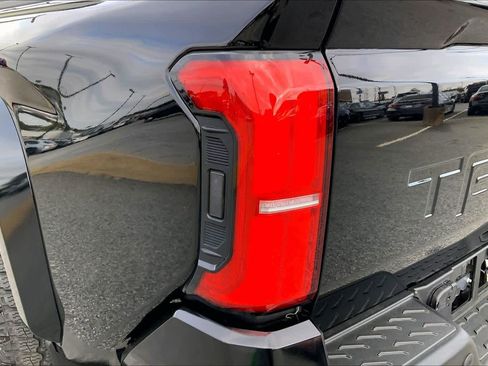 Used 2024 Toyota Tacoma TRD Pro image 27