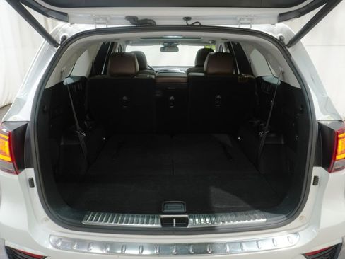Used 2019 Kia Sorento SX w/ SX Touring Package AWD/4WD image 6
