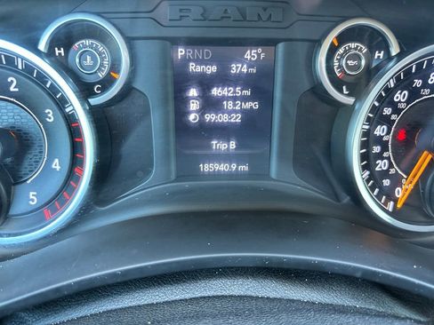 Used 2019 RAM 2500 Big Horn image 5