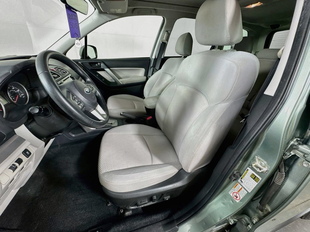 Used 2018 Subaru Forester 2.5i Premium AWD/4WD image 24