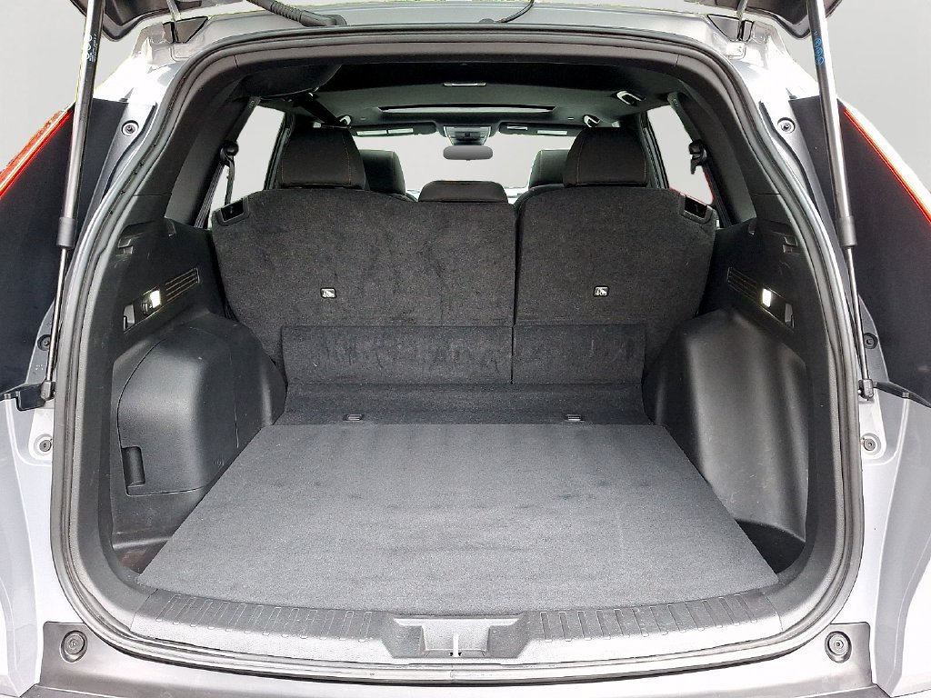 Used 2025 Honda CR-V Sport image 32