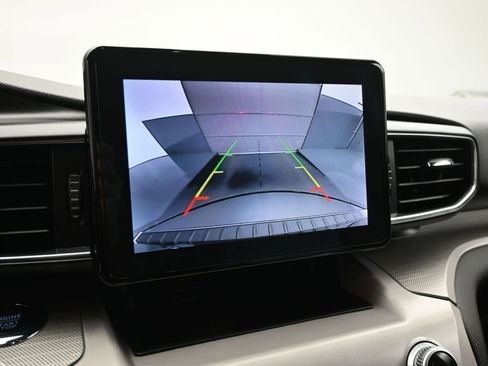 Used 2023 Ford Explorer XLT w/ Equipment Group 202A image 16