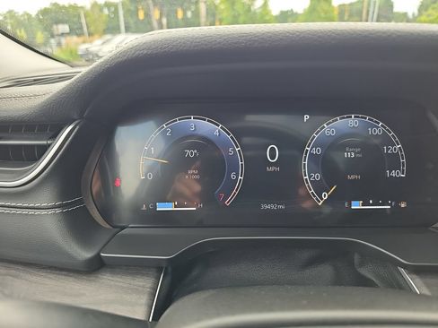 Used 2022 Jeep Grand Cherokee Limited AWD/4WD image 15