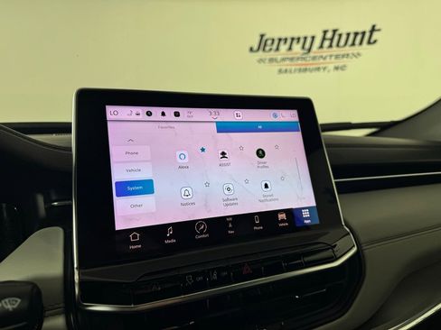 Used 2023 Jeep Compass Limited w/ Elite Group AWD/4WD image 22