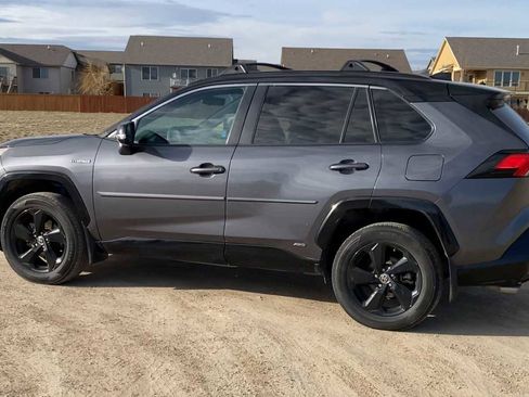 Used 2021 Toyota RAV4 XSE AWD/4WD image 6