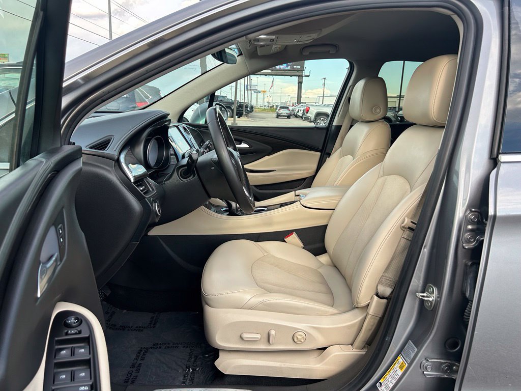 Used 2019 Buick Envision Preferred w/ LPO, Cargo Package FWD image 10