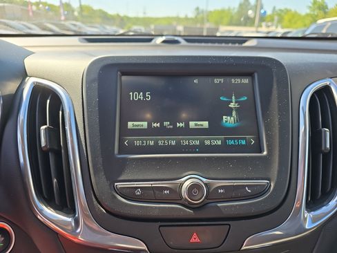 Used 2018 Chevrolet Equinox LT AWD/4WD image 30