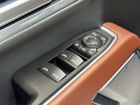 Used 2026 GMC Sierra 3500 Denali Ultimate AWD/4WD image 14