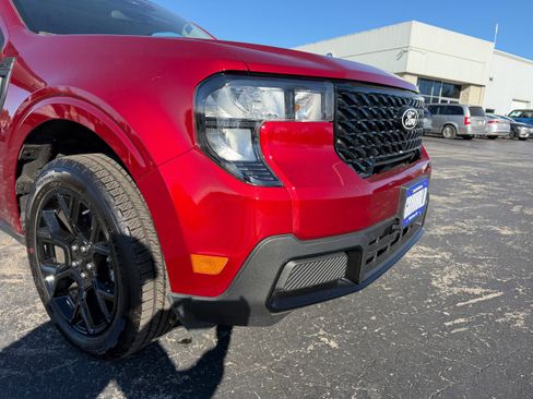 New 2025 Ford Maverick XLT w/ XLT Luxury Package image 27