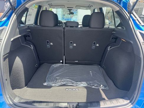 New 2025 Nissan Kicks Play S FWD image 20