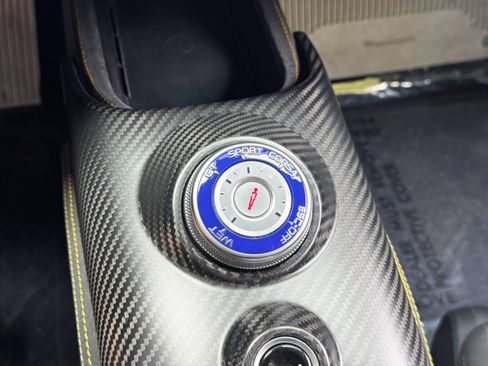 Used 2022 Maserati MC20 Coupe image 39