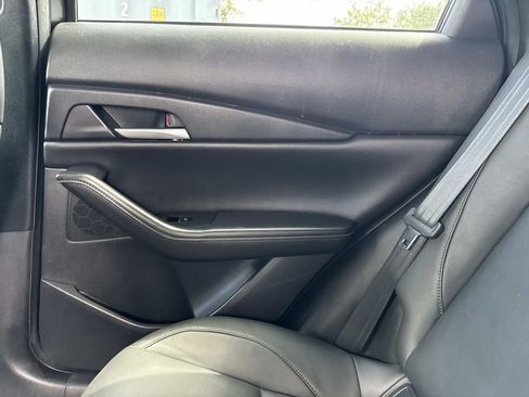 Used 2021 MAZDA CX-30 FWD 2.5 S w/ Select Package image 18
