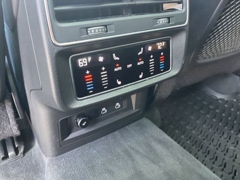 Used 2023 Audi Q7 2.0T Premium Plus w/ Premium Plus Package image 34