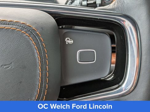 Certified 2025 Lincoln Navigator Black Label AWD/4WD image 33