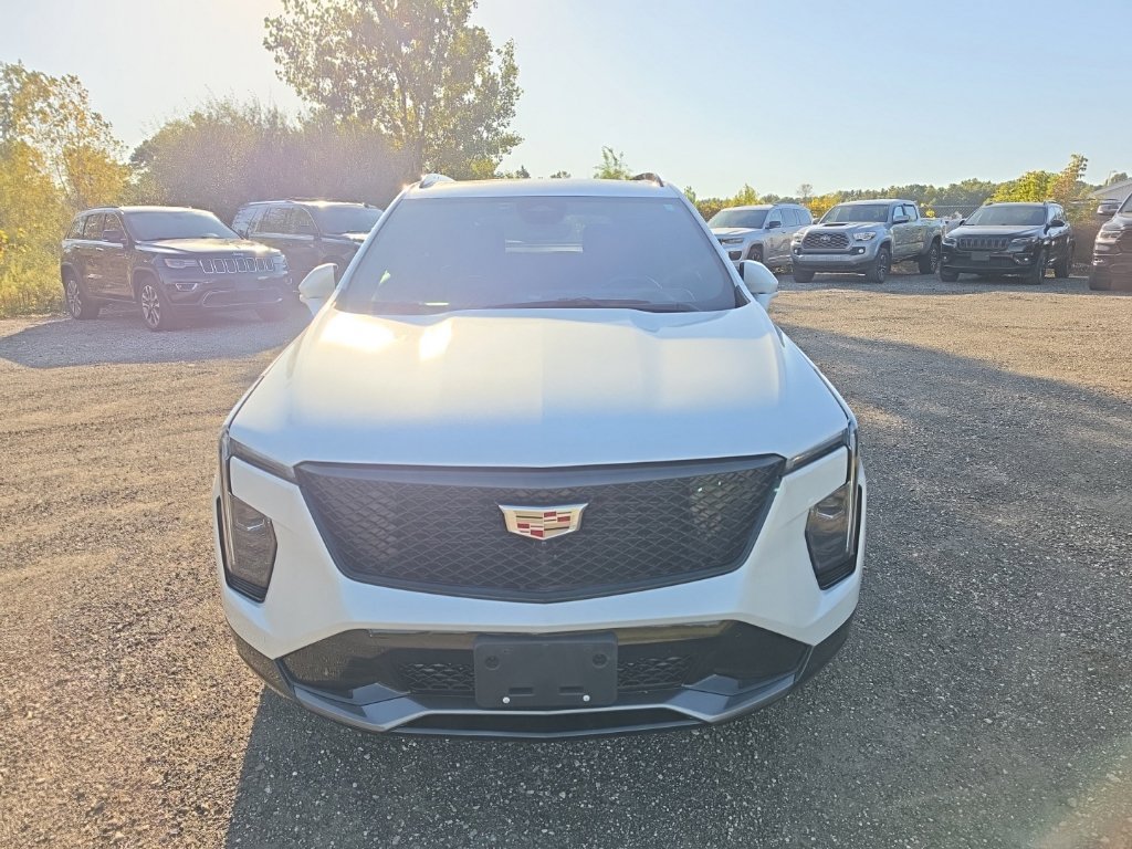 Used 2024 Cadillac XT4 Sport w/ Active Safety Package AWD/4WD image 2