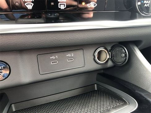 New 2026 Nissan Rogue S image 25