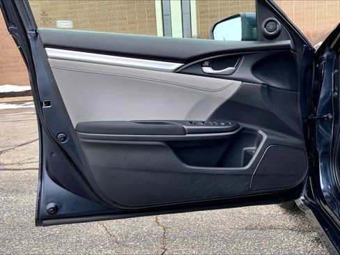 Used 2019 Honda Civic EX image 22