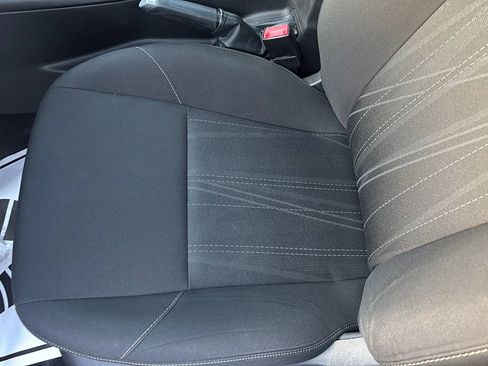 Used 2017 Ford Focus SE image 19