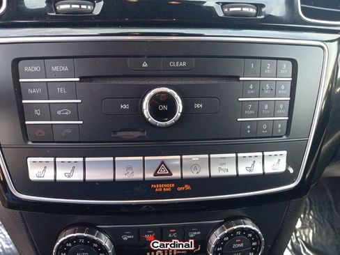 Used 2018 Mercedes-Benz GLE 43 AMG 4MATIC w/ Premium 2 Package image 35