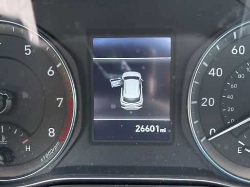 Used 2018 Hyundai Kona SEL image 11