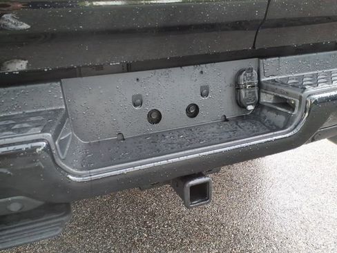 Used 2021 RAM 1500 Limited AWD/4WD image 11